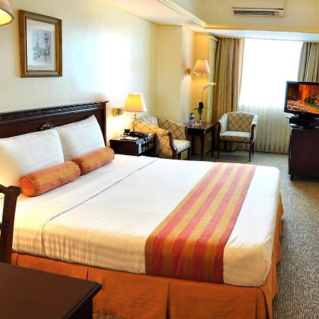 Networld Hotel Spa And Casino Πασάι Εξωτερικό φωτογραφία