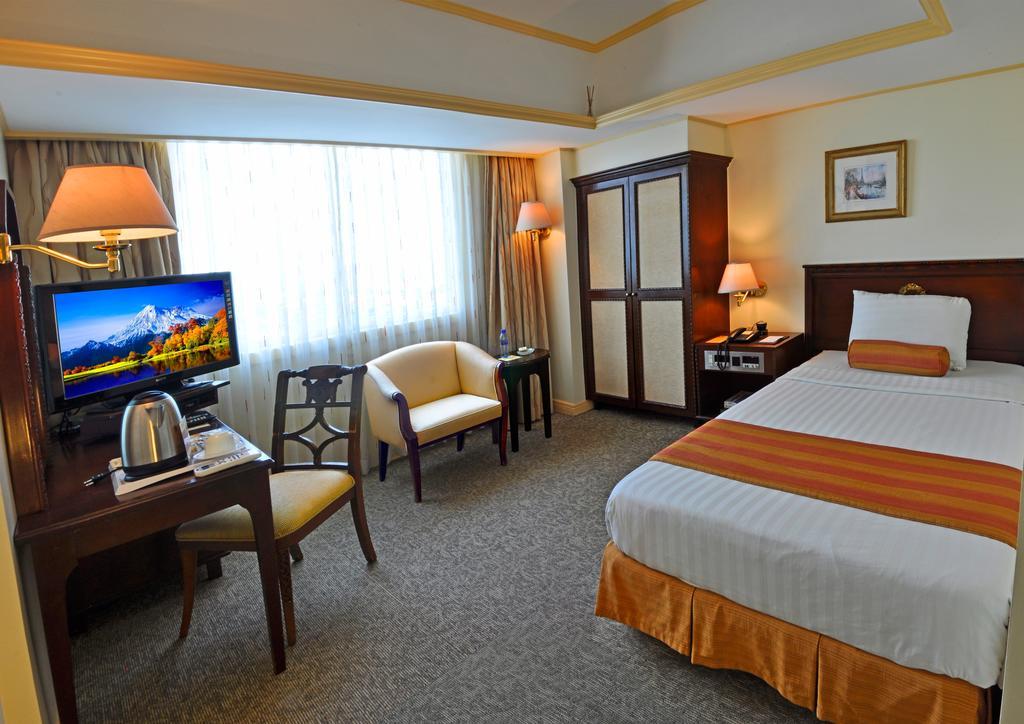 Networld Hotel Spa And Casino Πασάι Εξωτερικό φωτογραφία